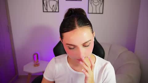 Alice online show from July 31, 2:07 am