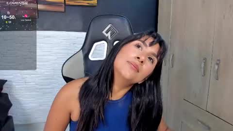 vanessa online show from July 25, 1:42 am