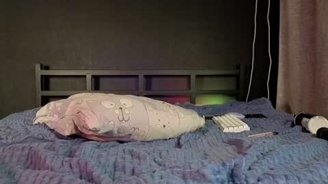 alicelike0101 online show from August 5, 5:27 am