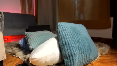 alice online show from July 29, 5:36 am