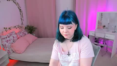 Alice online show from May 4, 5:47 pm