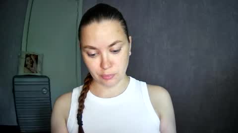 AlicexFresh online show from June 26, 12:08 pm