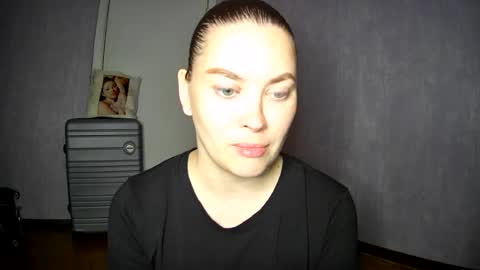 AlicexFresh online show from July 15, 11:55 am