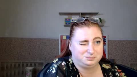 Alicia online show from August 15, 2:32 pm