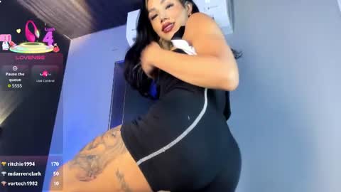 Ali Diaz online show from August 7, 9:59 pm