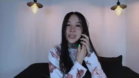    online show from August 7, 1:11 pm