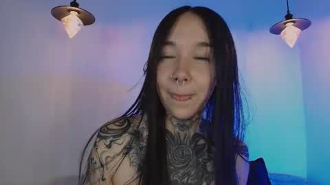   online show from August 15, 3:43 am