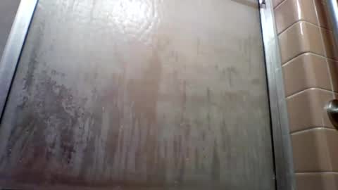 alienlove23 online show from July 2, 10:33 pm
