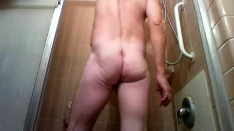 alienlove23 online show from August 1, 2:50 am