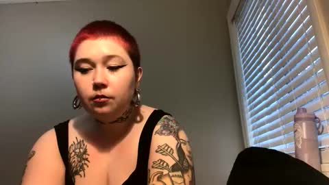 alientboy online show from April 13, 2:36 am