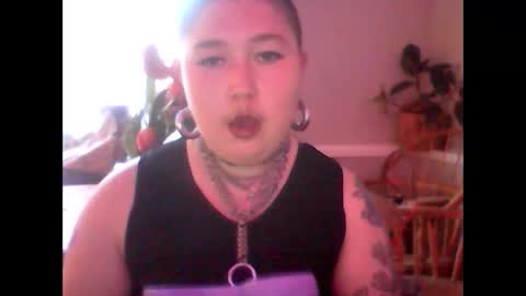 alientboy online show from April 30, 11:30 pm