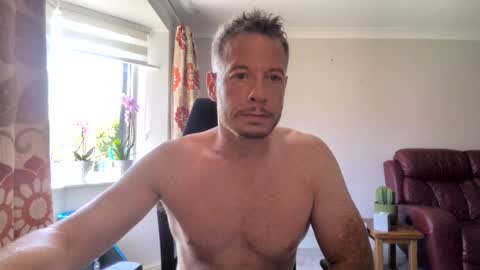 alig1980 online show from July 13, 2:13 pm