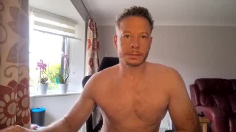 alig1980 online show from July 28, 8:09 am