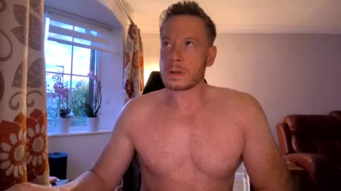 alig1980 online show from July 30, 8:04 pm