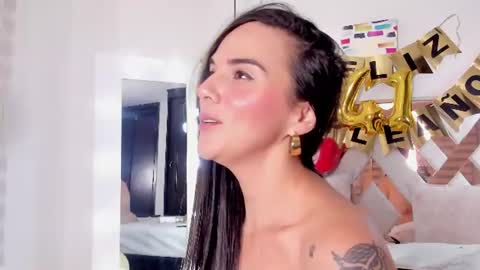 Ali Johansonn online show from August 14, 11:41 pm