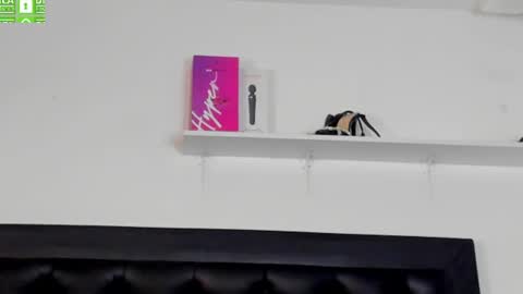 alika_jonhson_ online show from July 31, 7:08 pm