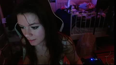 Alina Nightshade online show from June 12, 5:25 am