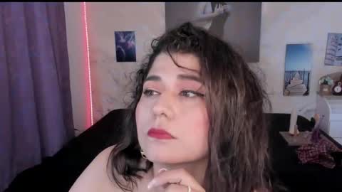 alinabozz1 online show from July 20, 5:43 am
