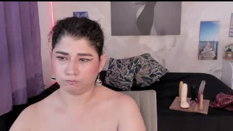 alinabozz1 online show from July 20, 9:12 am