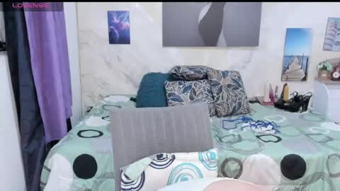 alinabozz1 online show from August 15, 11:41 pm