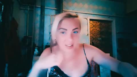 Alina online show from August 17, 7:13 am