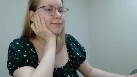 alinasei online show from July 5, 8:17 am