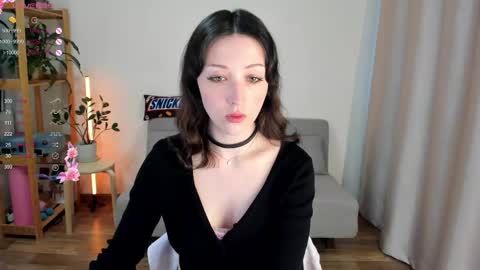 Aline you can call me Alya online show from May 24, 3:48 pm