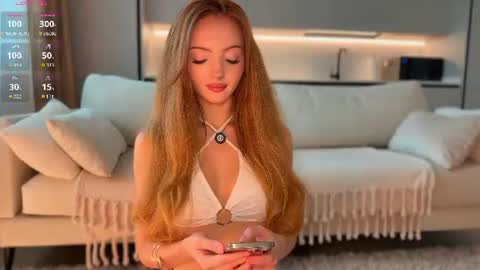 Hi call me Molli  online show from August 14, 10:30 am