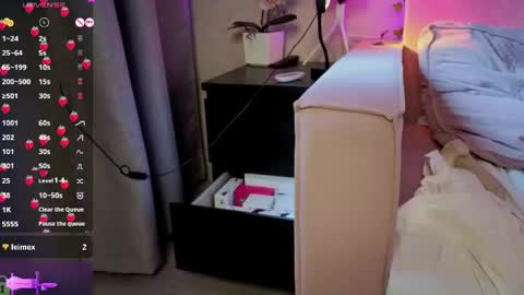alisa_lesly online show from August 7, 7:41 am