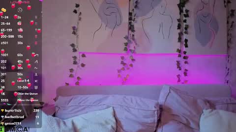 alisa_lesly online show from August 14, 7:56 am