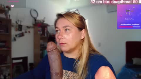 alisa_u online show from August 5, 3:43 pm