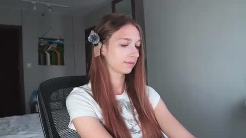 Alice     Fansly Alisa01 online show from July 29, 4:19 am