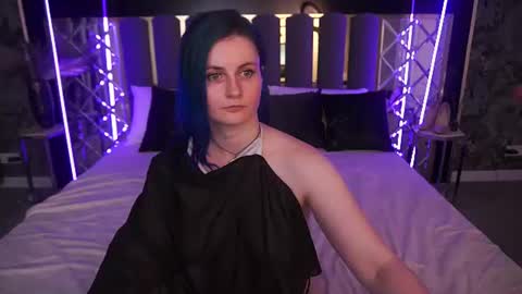 alisagrace online show from August 8, 6:19 pm