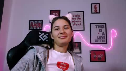 Alisa online show from June 17, 2:27 pm