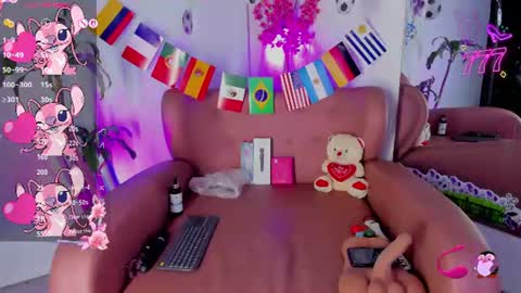 alise_mason online show from July 8, 6:17 am