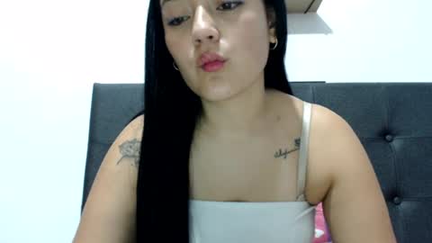alisha_9997 online show from July 17, 11:27 pm
