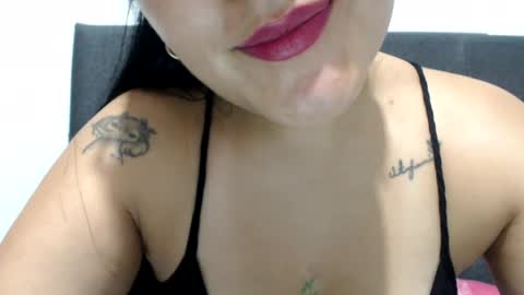 alisha_9997 online show from July 20, 2:36 am