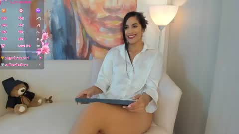 Alisha online show from August 14, 6:55 pm