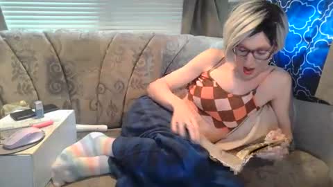 Alisha online show from August 9, 12:28 pm