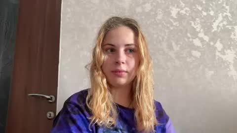 Alisa online show from August 6, 7:51 am