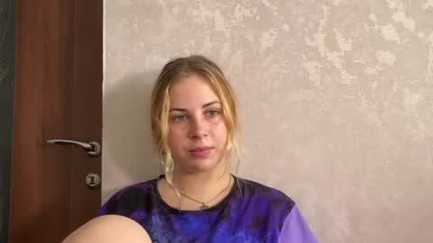 Alisa online show from August 6, 8:57 am