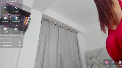 alison_thomas1 online show from June 20, 4:40 pm