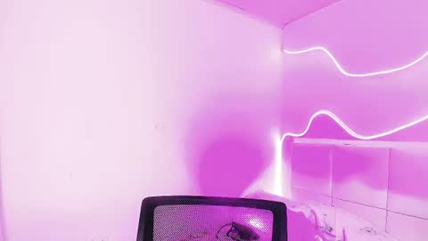 ALISSA online show from August 7, 6:52 pm