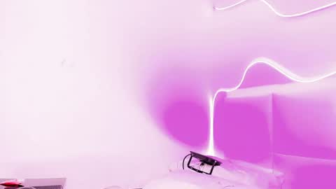 ALISSA online show from August 10, 4:19 pm
