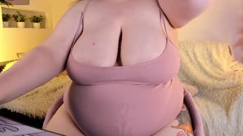 Alissa online show from July 24, 5:49 pm