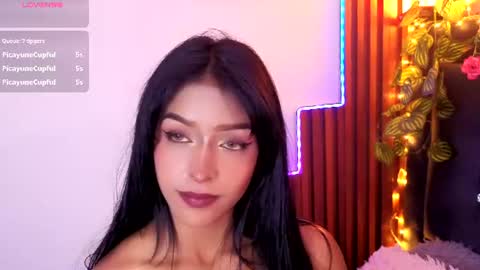 alisse_xx online show from August 3, 8:43 am