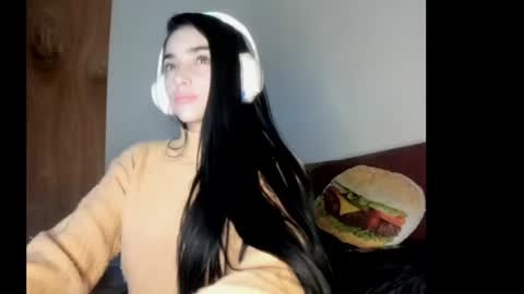 alisson369  online show from July 26, 8:19 am