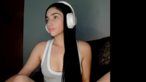 alisson369  online show from July 29, 2:46 pm