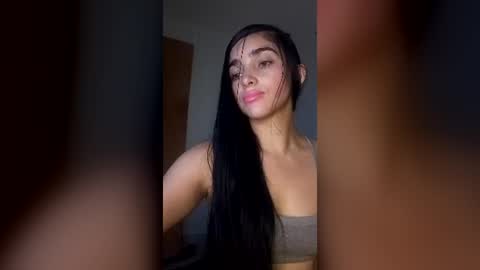 alisson369  online show from August 5, 4:49 pm