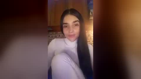 alisson369  online show from August 8, 2:06 pm